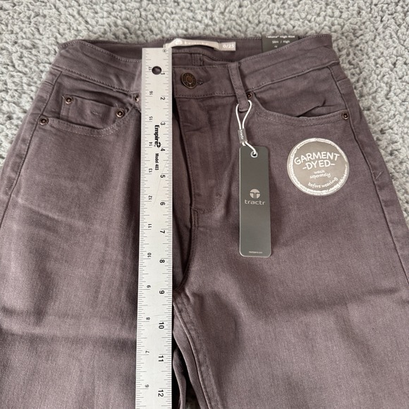 TRACTR MONA Gray Eiffel Tower High Rise Stretch‎ Cut Off Crop Jeans Sz 0/25 NWT - Picture 6 of 11
